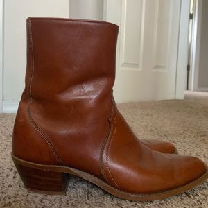 Vintage 1970s Wilson’s Leather Boots